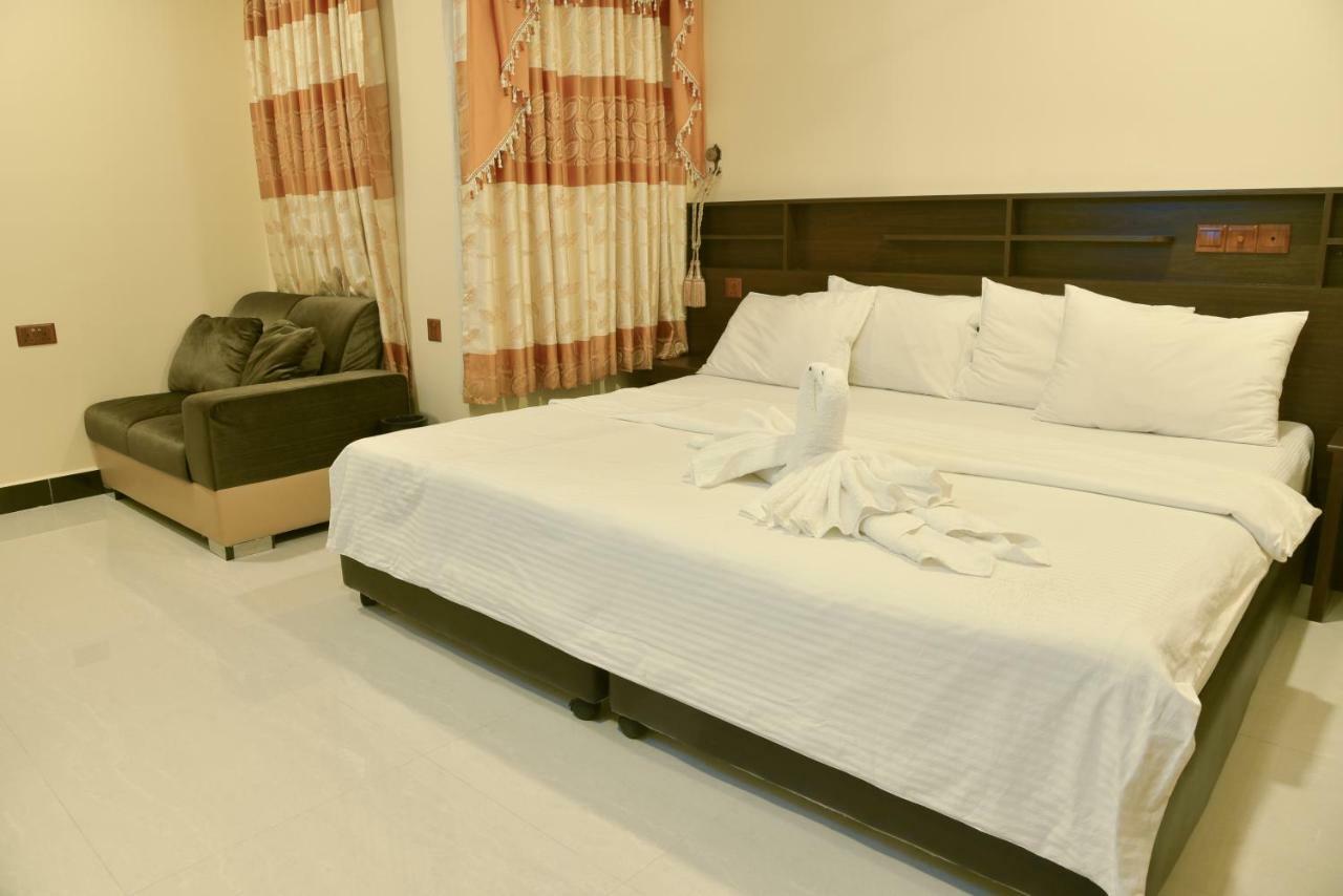Nalaveshi Inn Huraa Zewnętrze zdjęcie